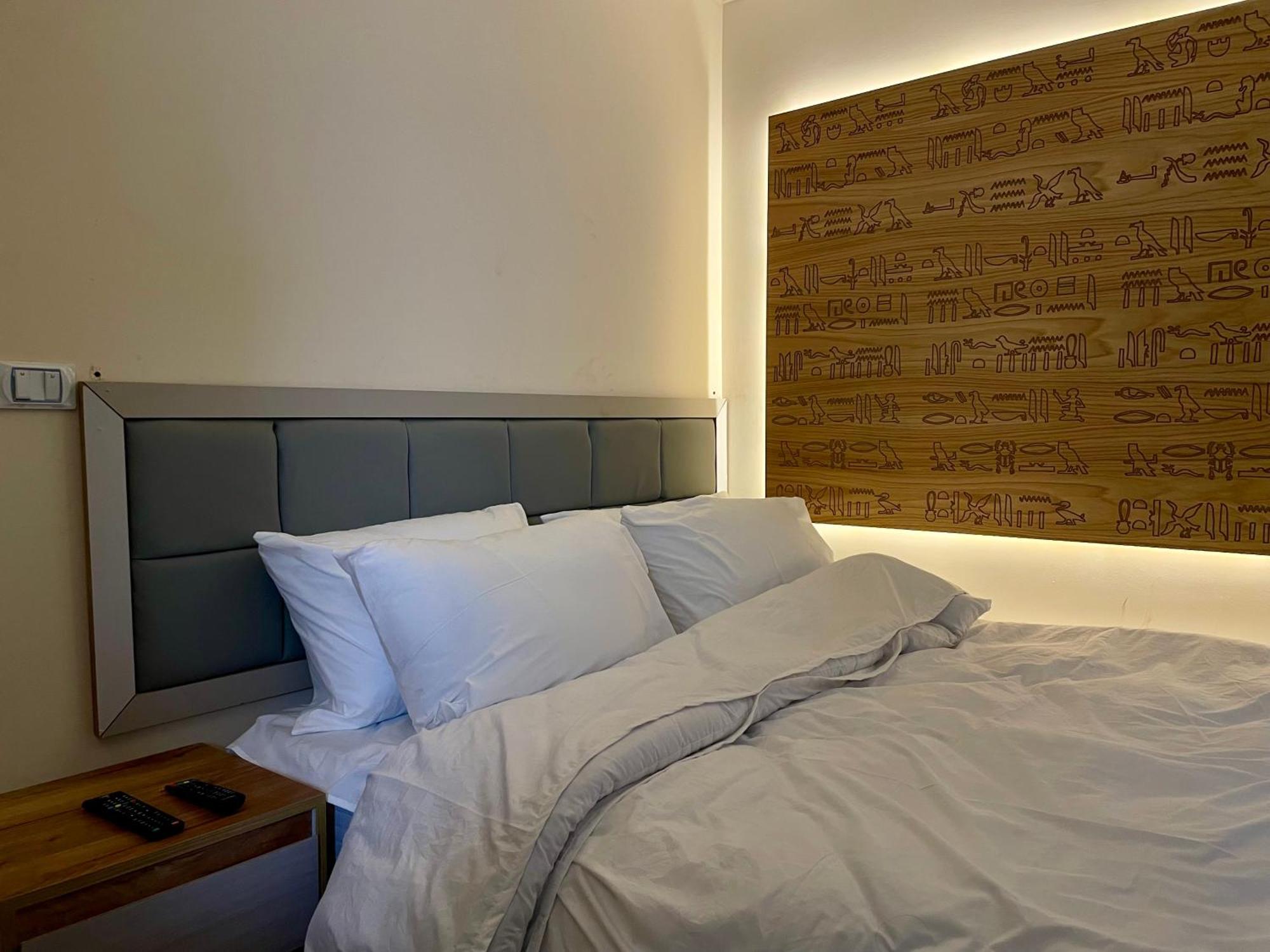 Pyramuse Inn Nazlet el Simman Ngoại thất bức ảnh