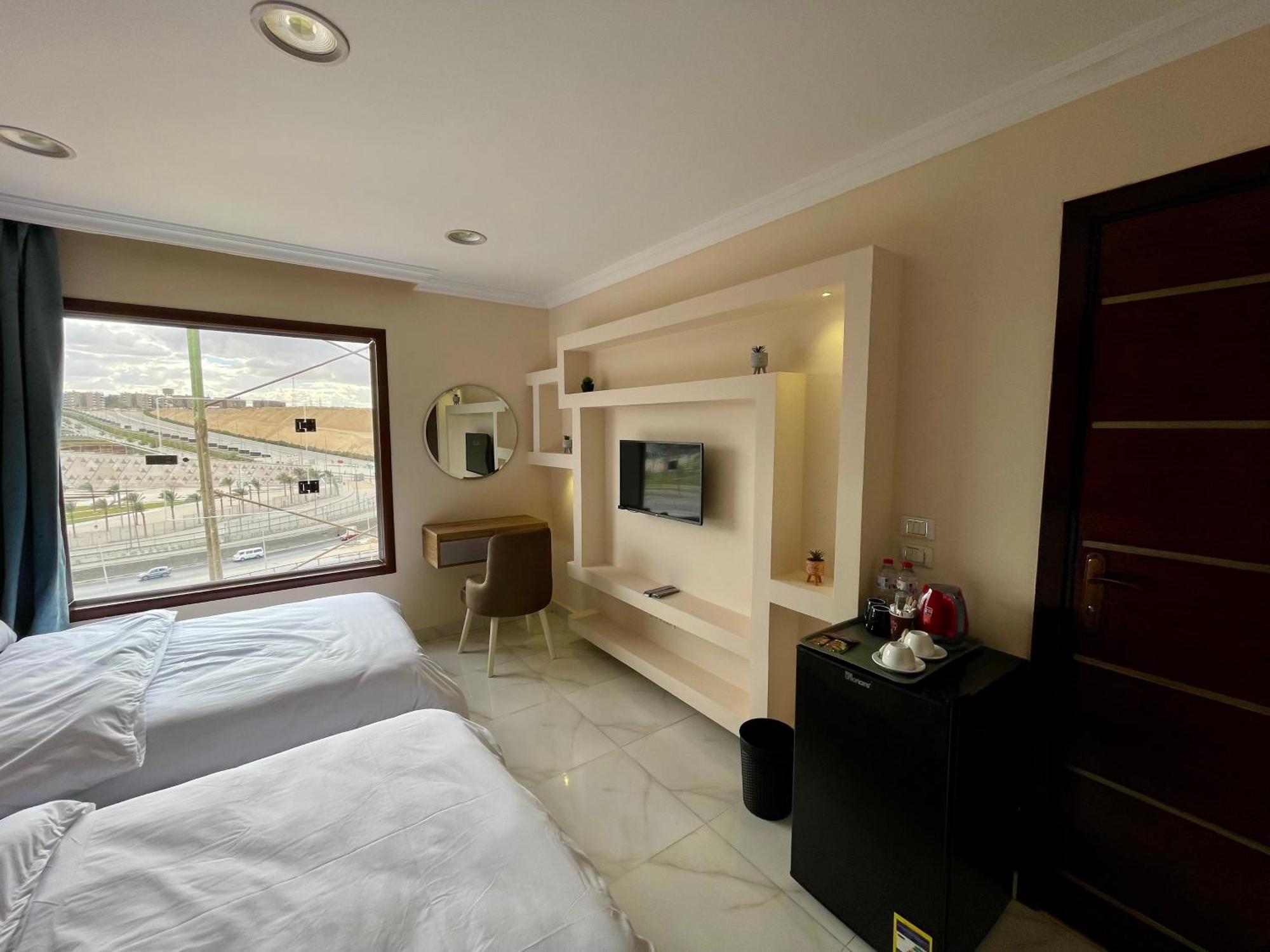 Pyramuse Inn Nazlet el Simman Phòng bức ảnh