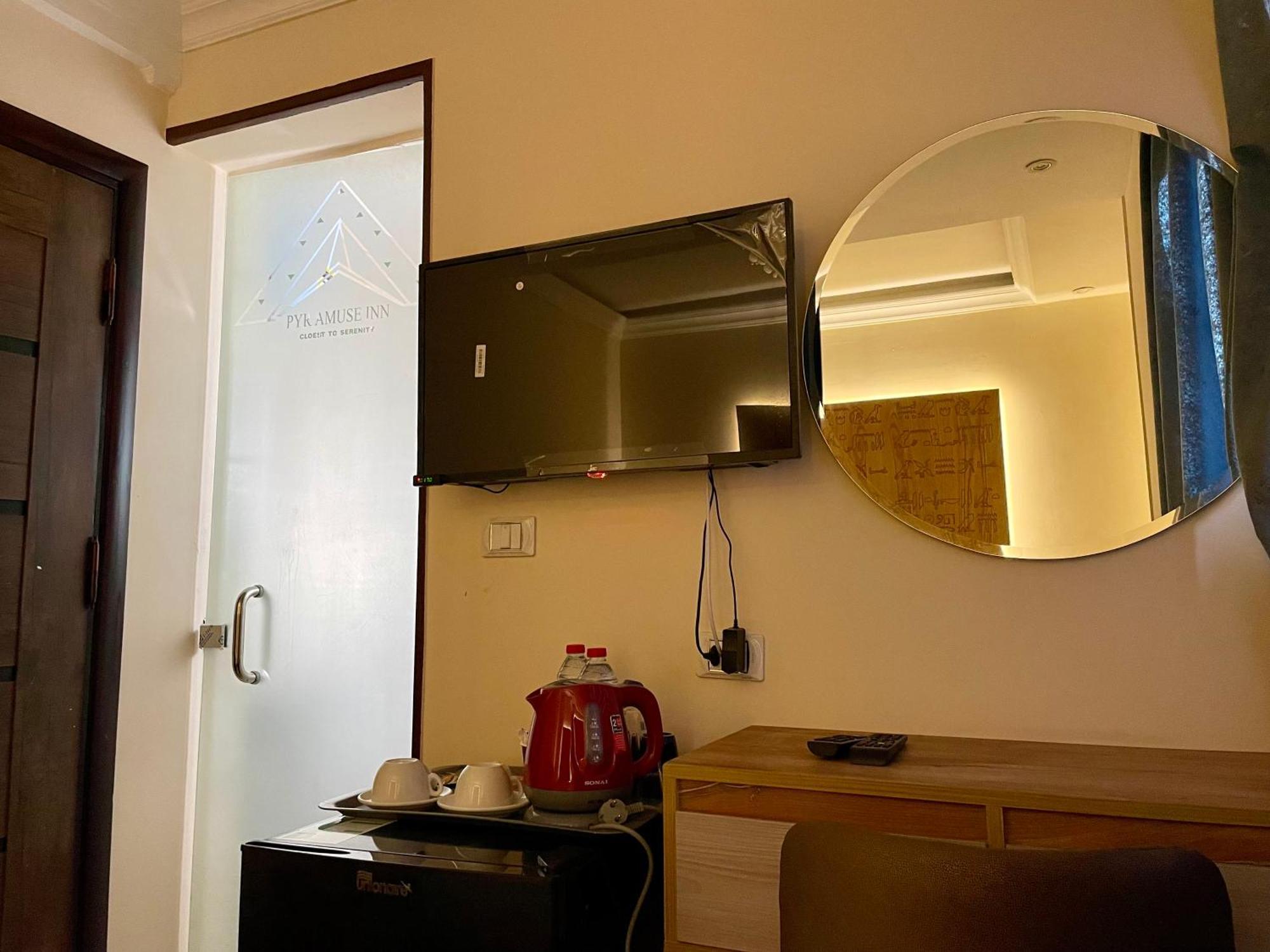 Pyramuse Inn Nazlet el Simman Ngoại thất bức ảnh