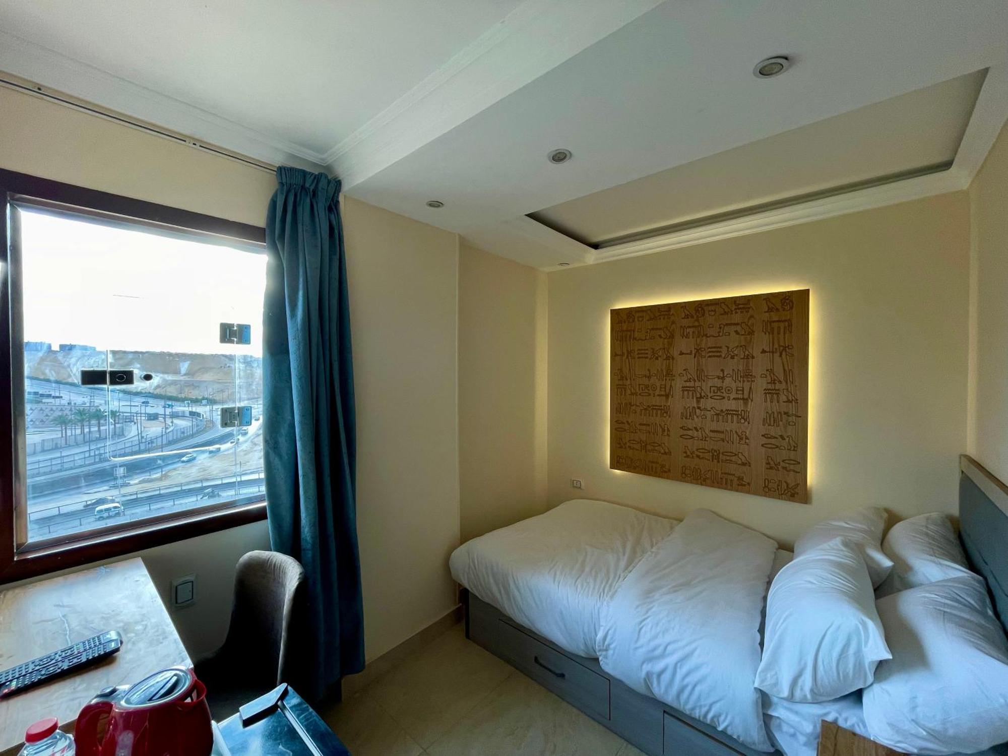Pyramuse Inn Nazlet el Simman Ngoại thất bức ảnh